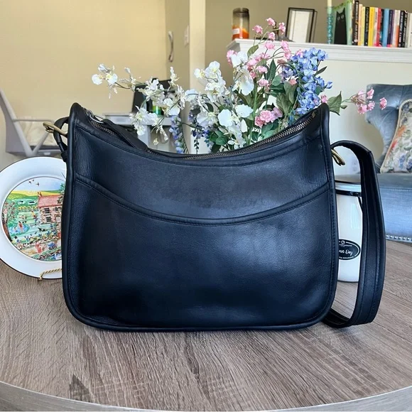 極美品 vintage coach old 黒 demi hobo ブラック s-l1200.jpg